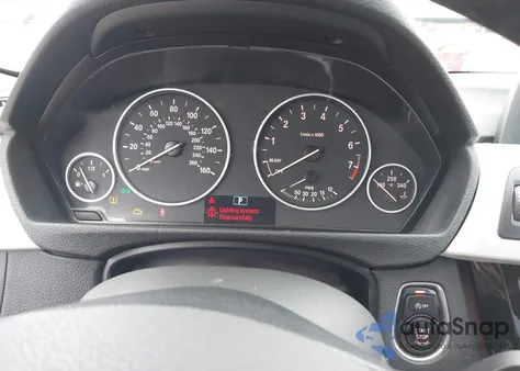 2018 BMW 320I z USA, uszkodzony, nr VIN WBA8E1G54JNU88950